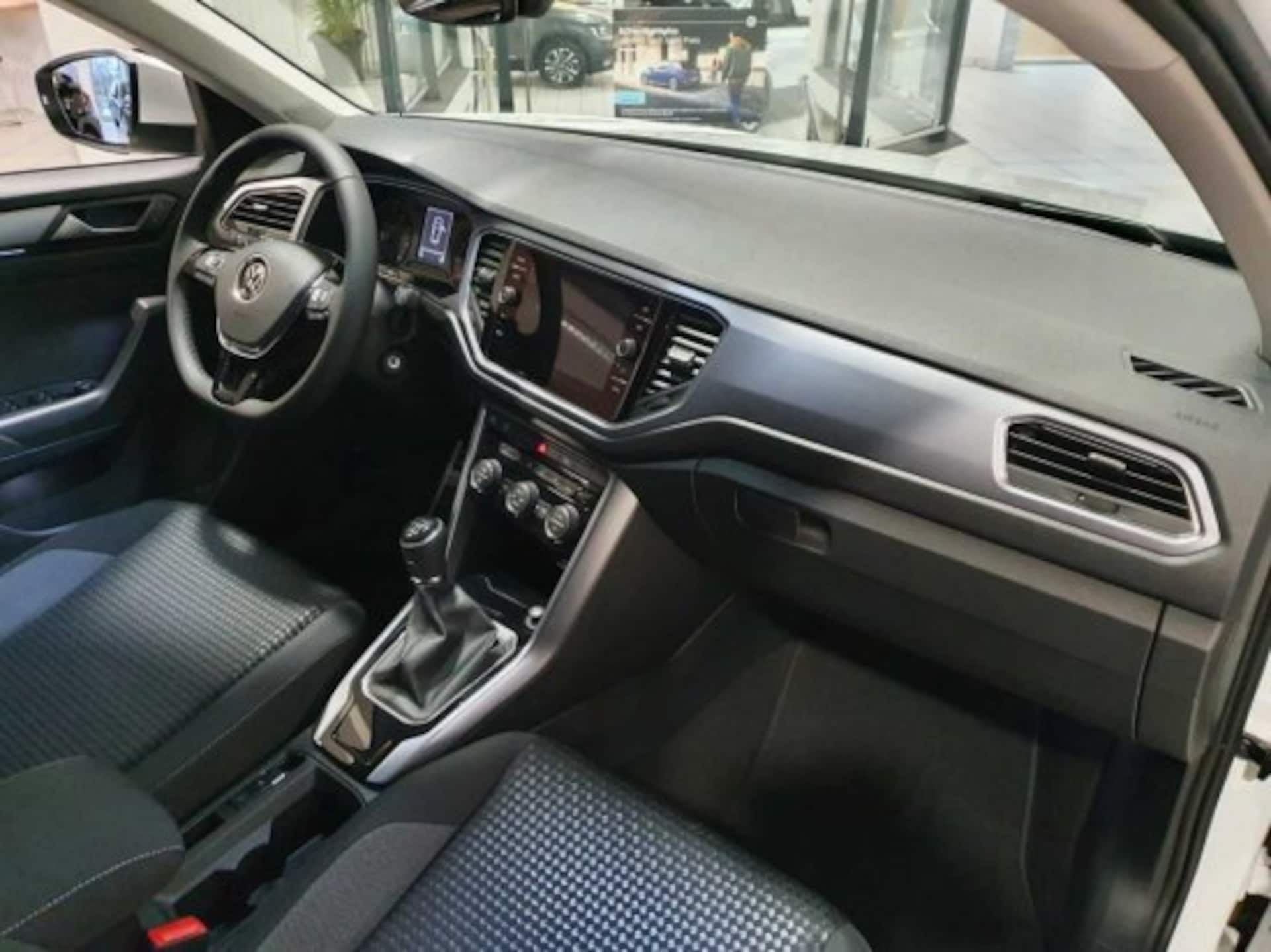 Volkswagen T-Roc Active