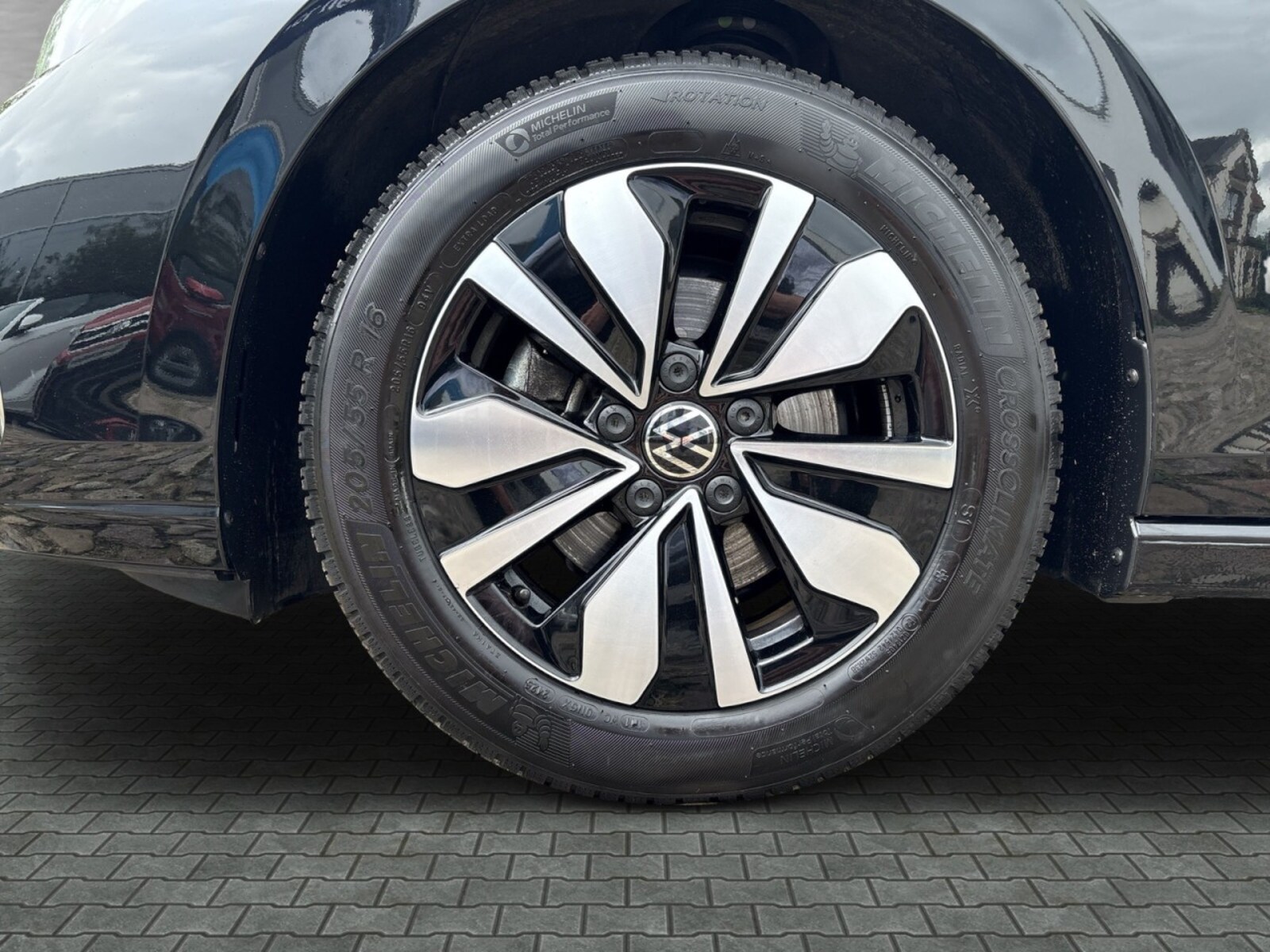 Volkswagen Golf Variant – Bild 7