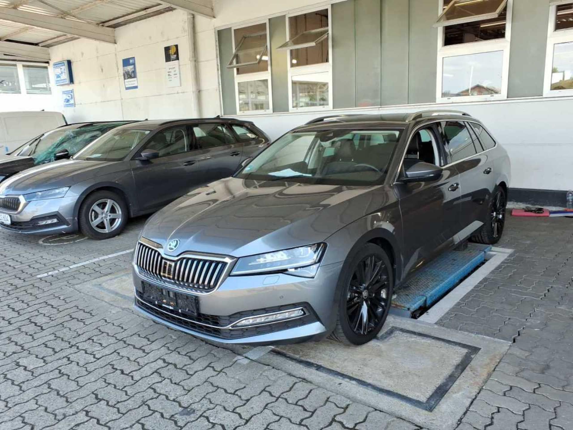 Skoda Superb Combi PREMIUM EDITION
