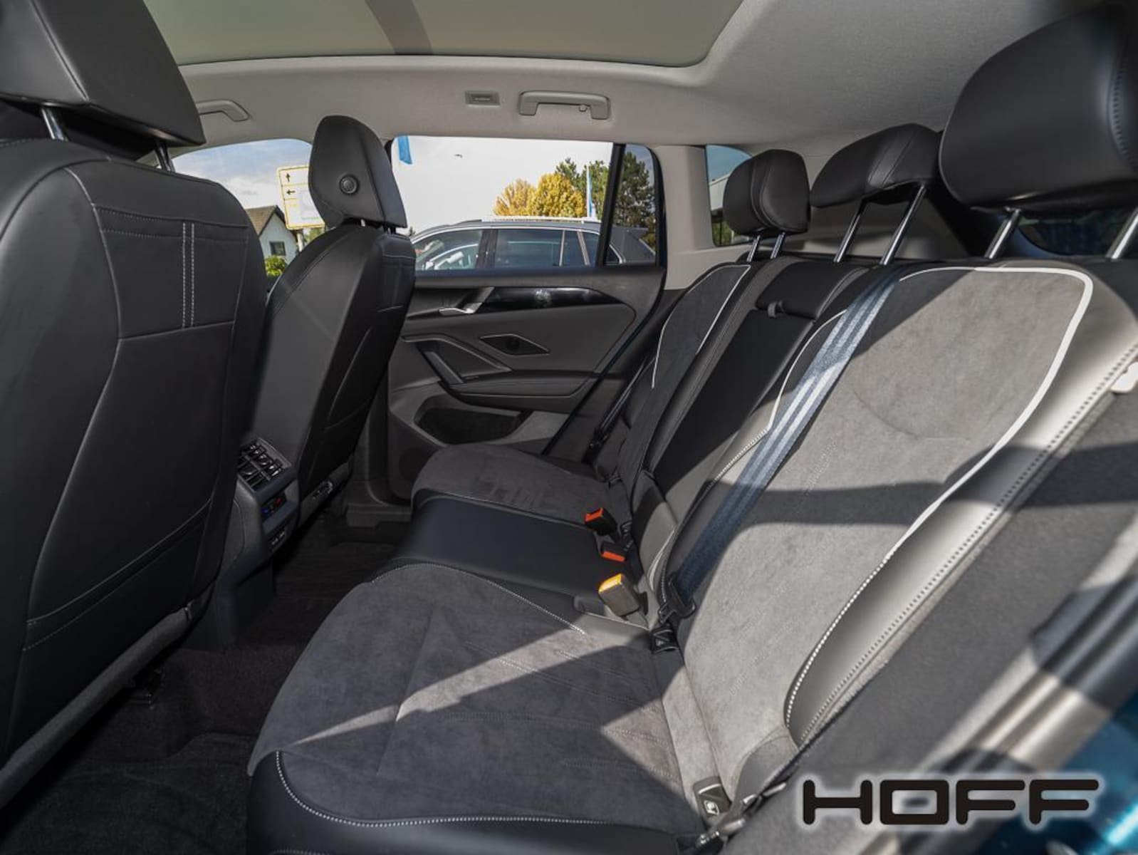 Volkswagen Tiguan – Bild 11