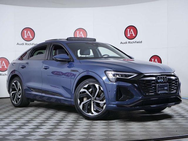 2024 Audi Q8 Sportback e-tron