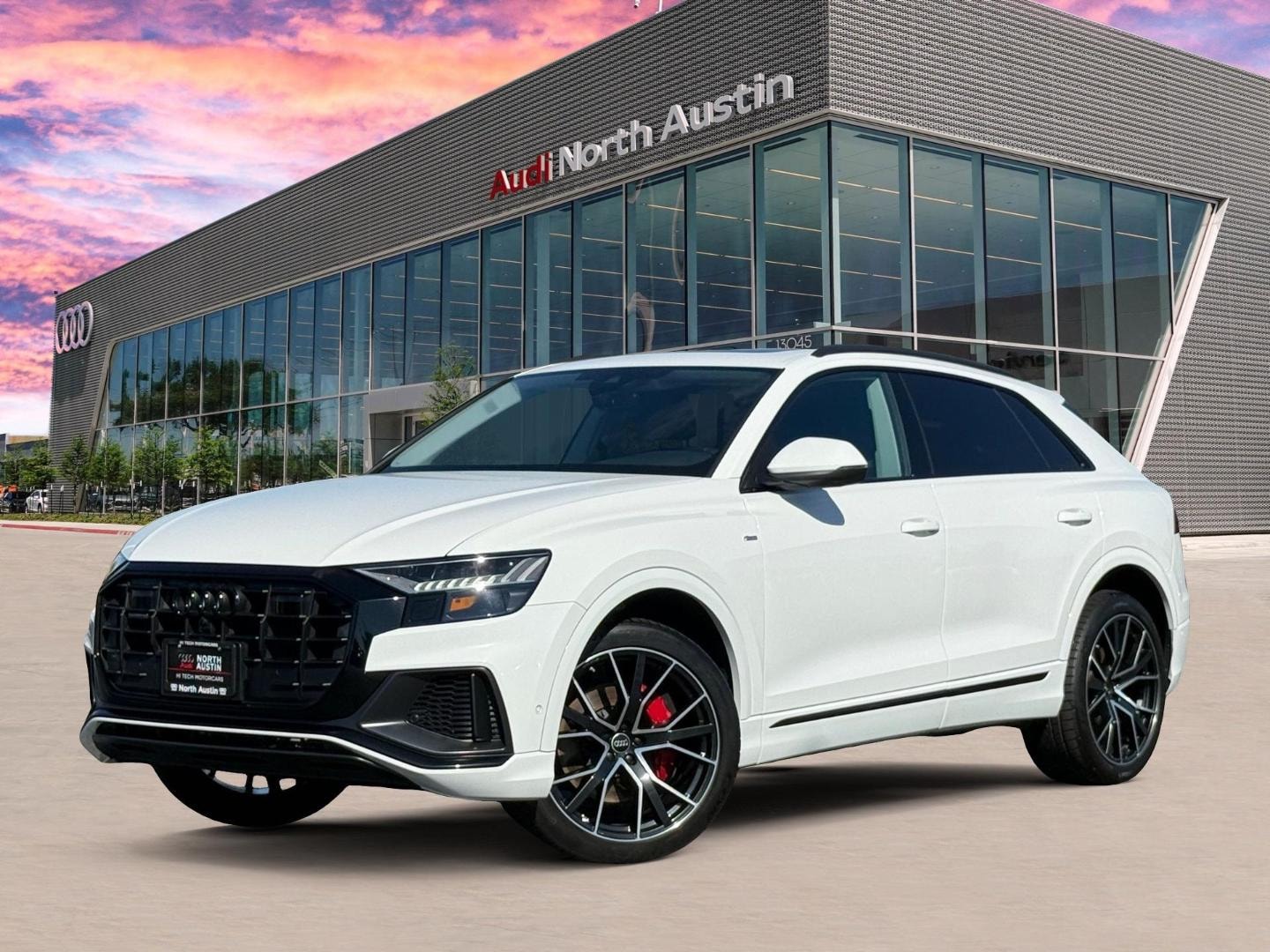 2023 Audi Q8