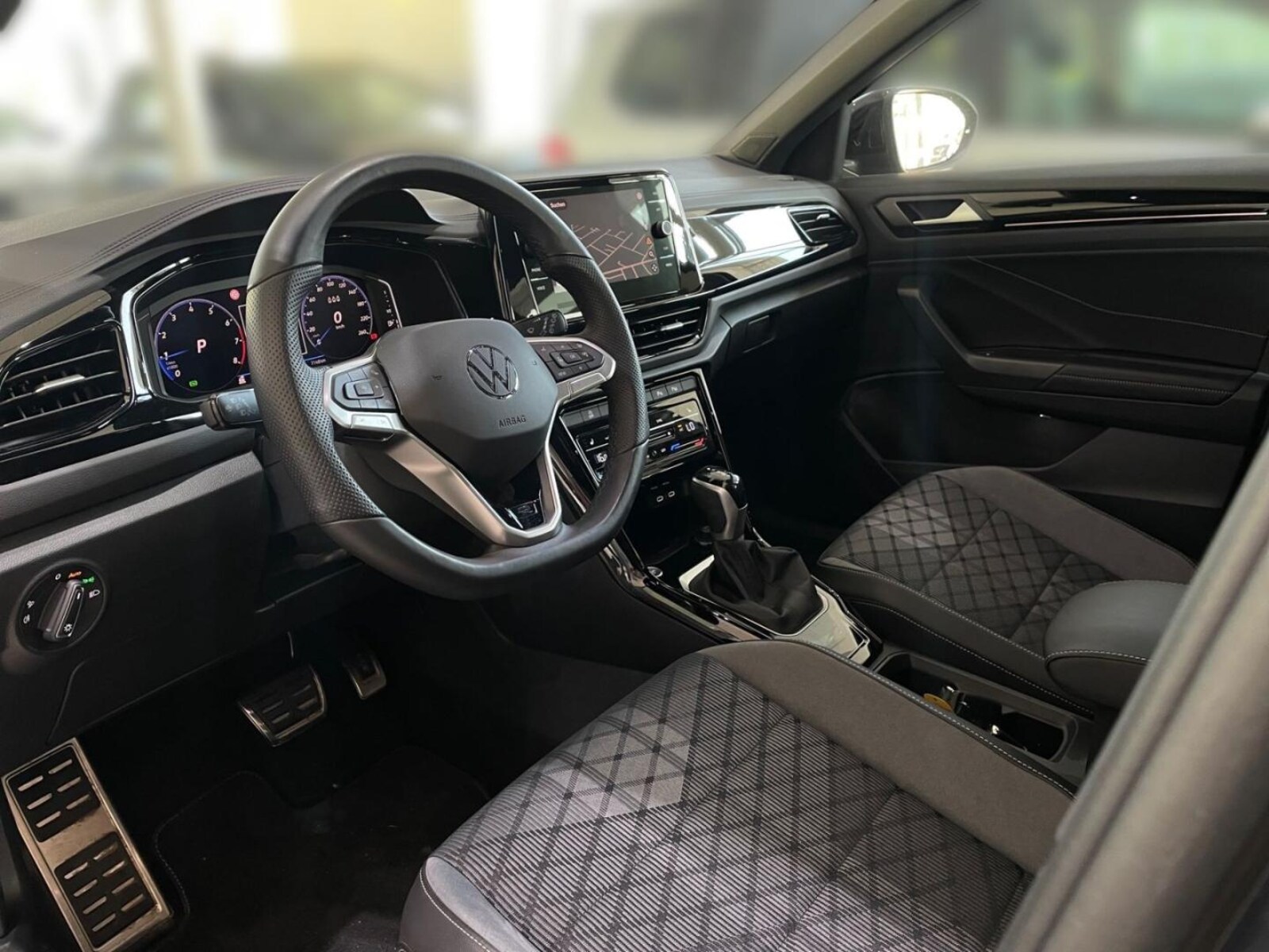 Volkswagen T-Roc – Bild 11