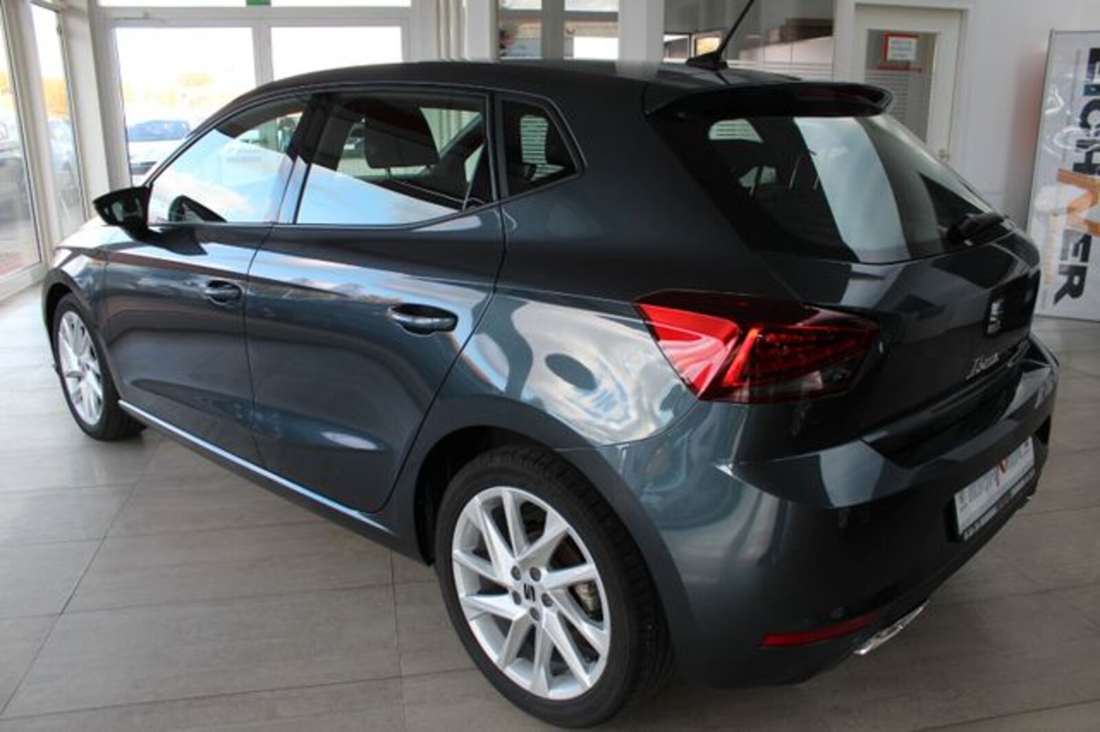 SEAT Ibiza – Bild 4