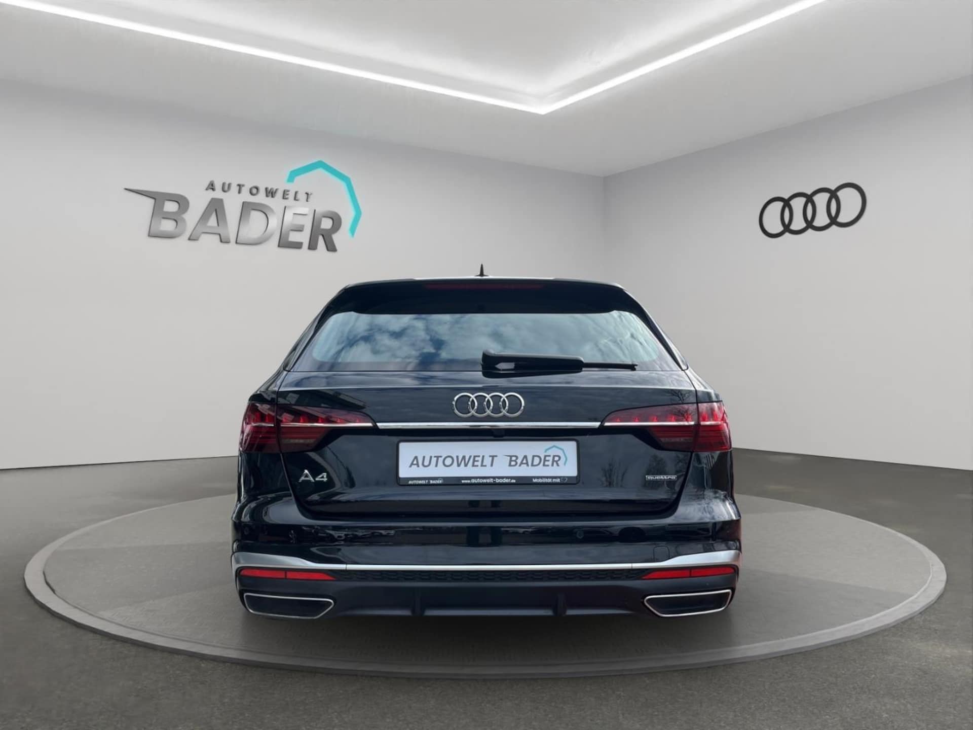Audi A4 Avant S line