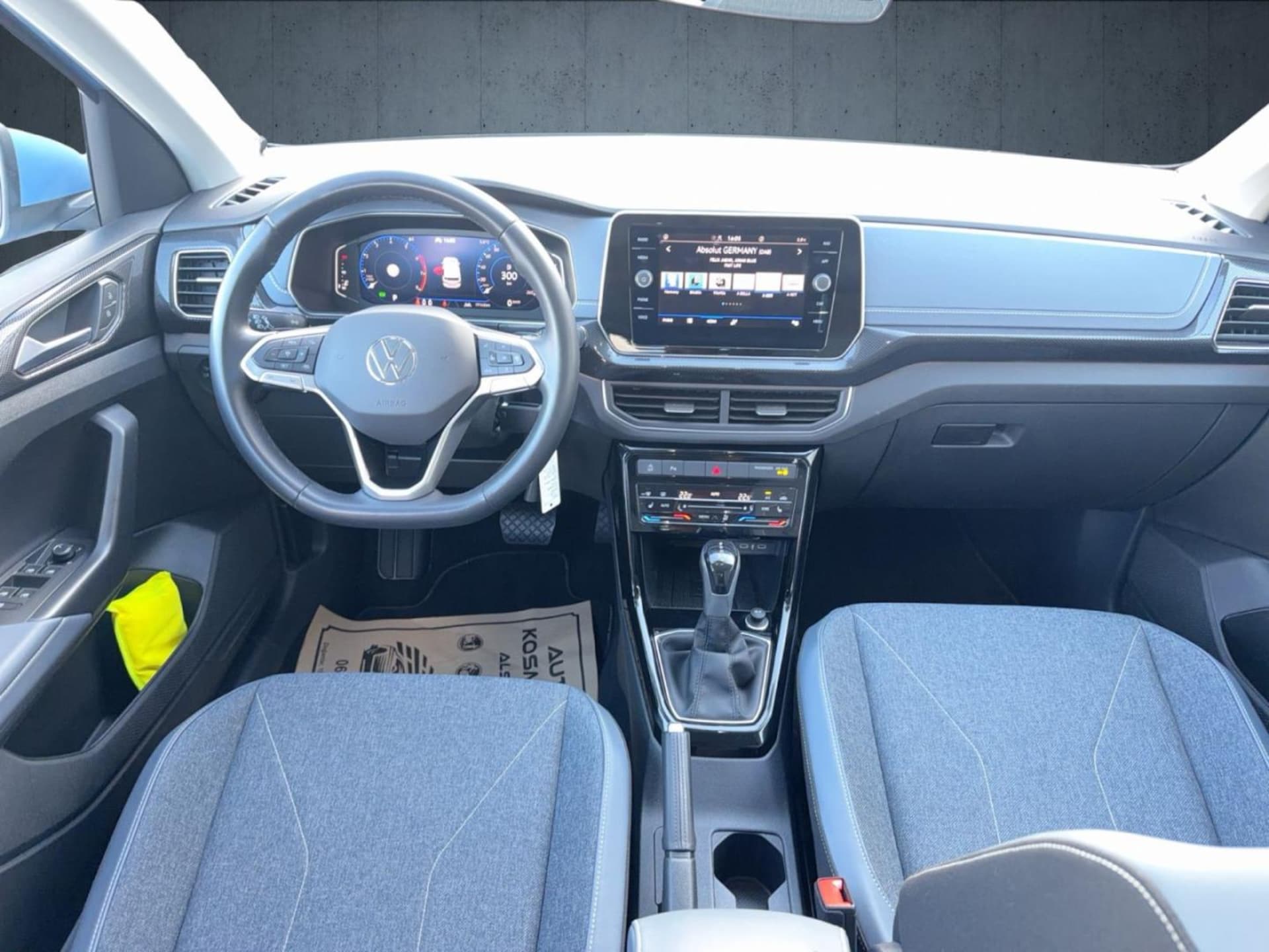 Volkswagen T-Cross Style