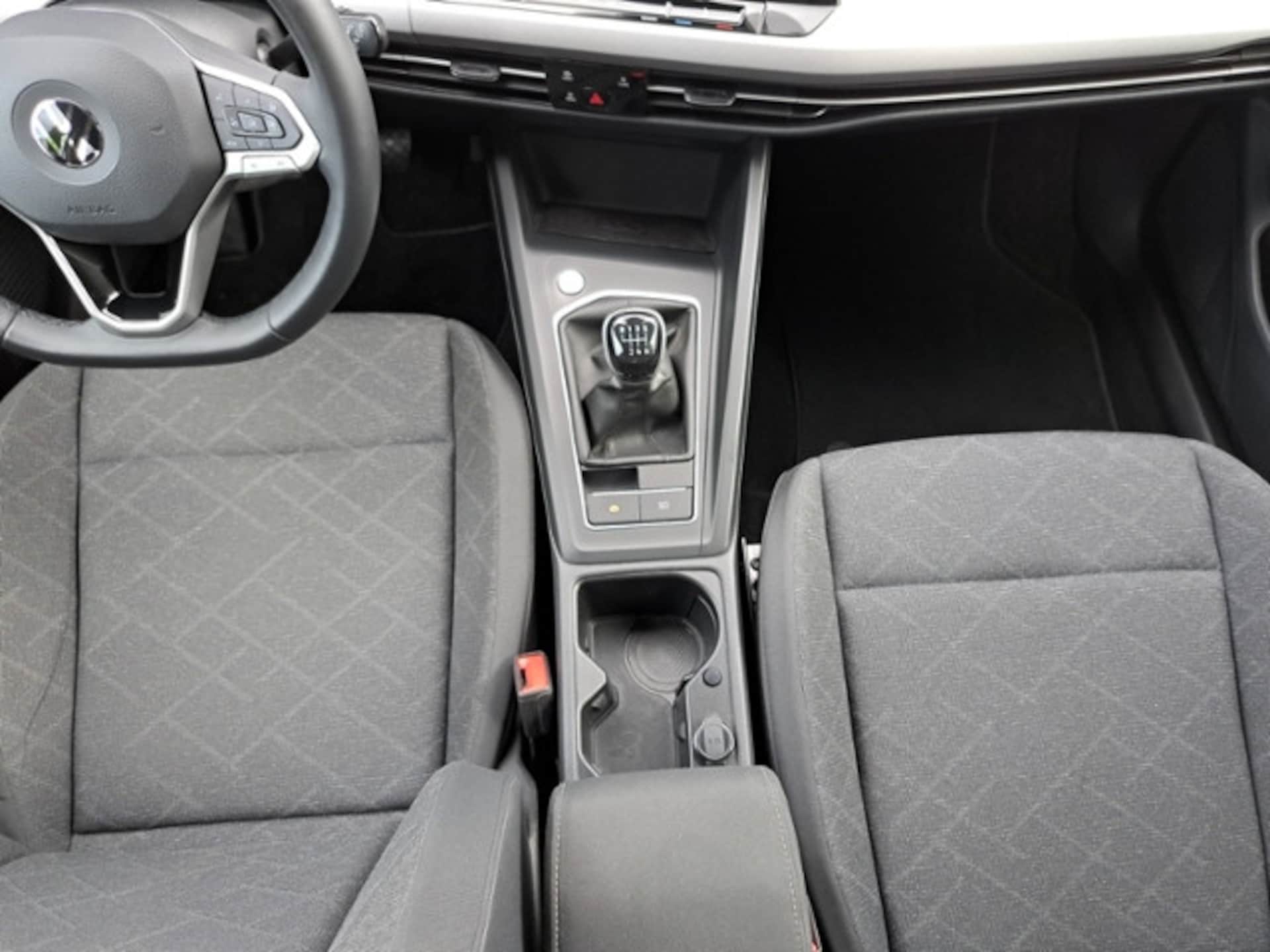 Volkswagen Golf Variant Life