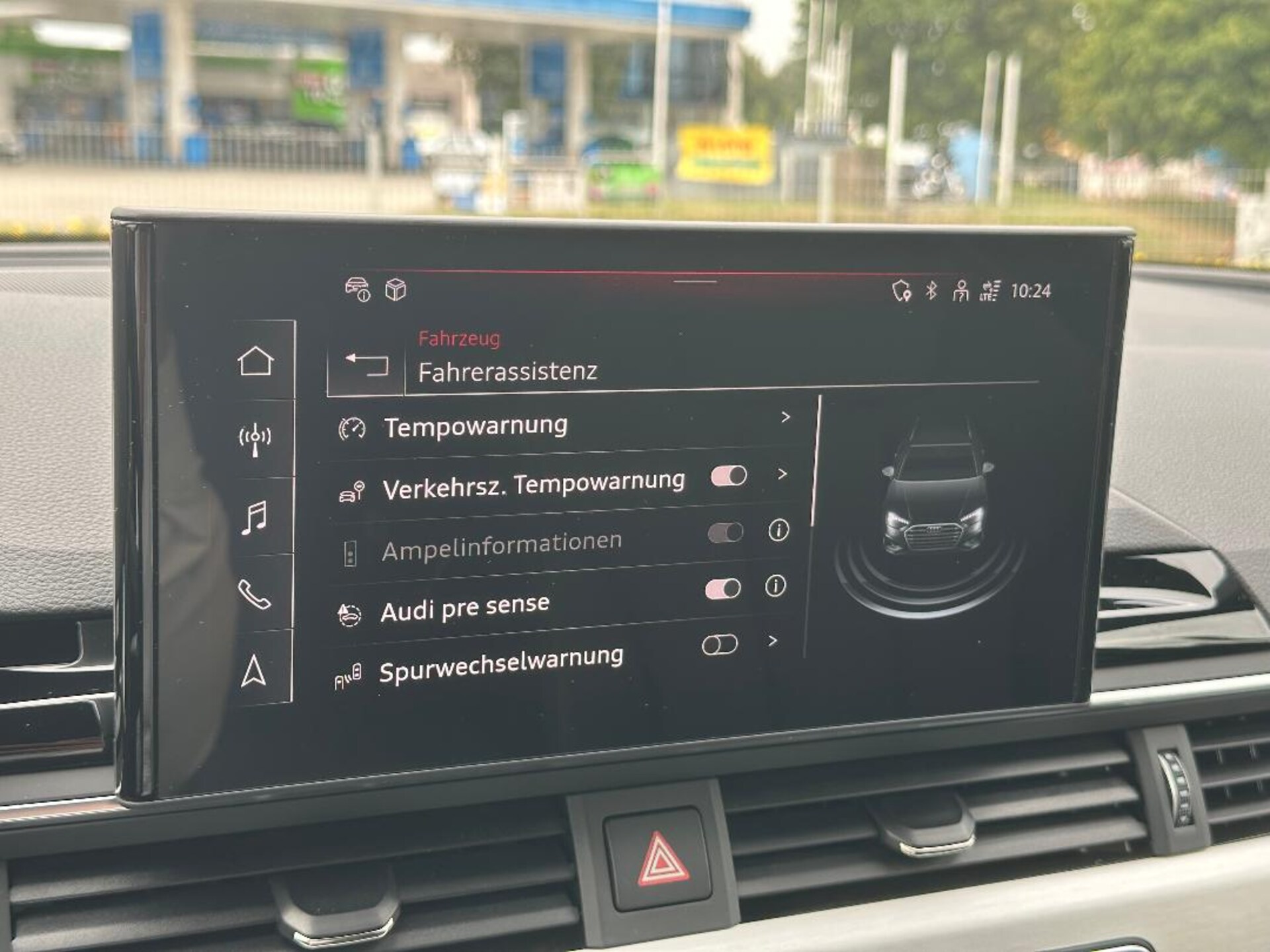 Audi A4 Avant S line