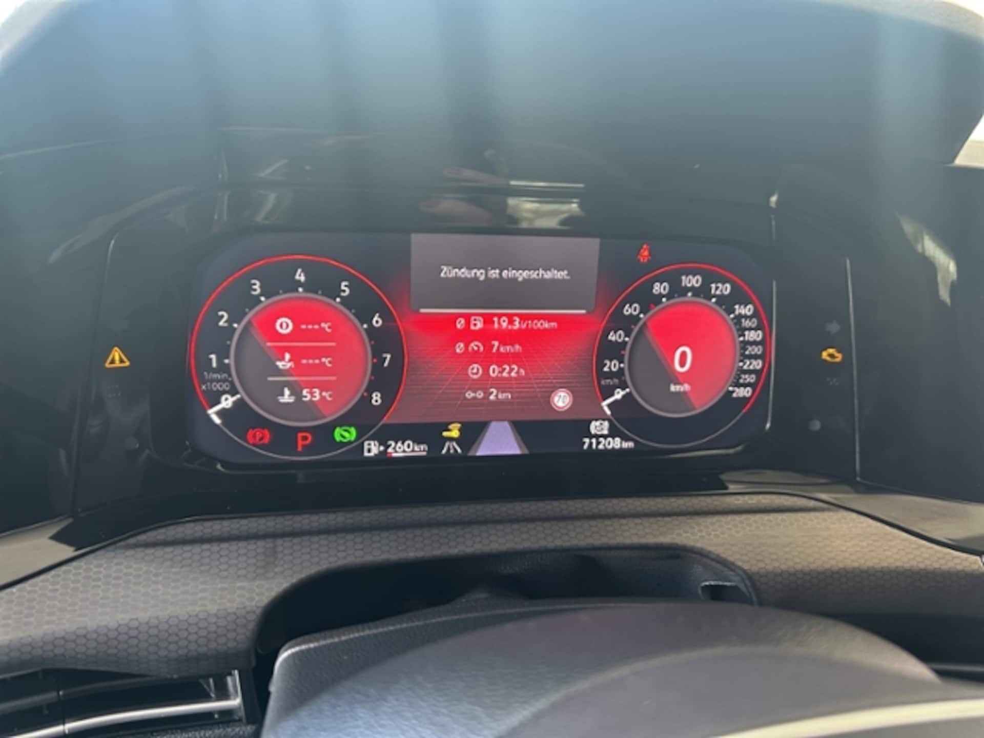 Volkswagen Golf GTI