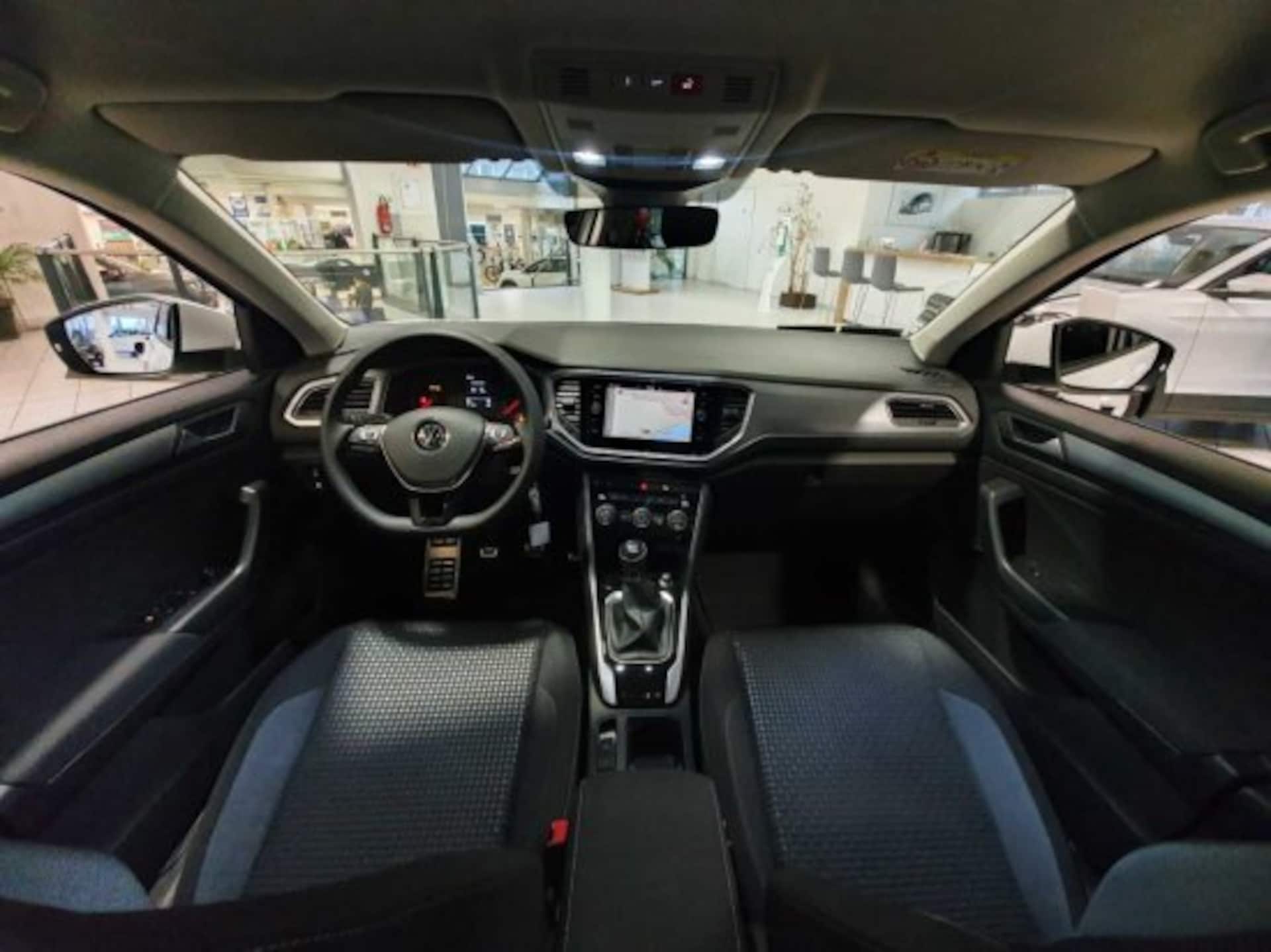 Volkswagen T-Roc Active
