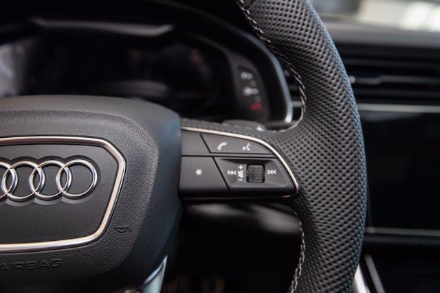 2026 Audi SQ7 Premium Plus - Photo 13