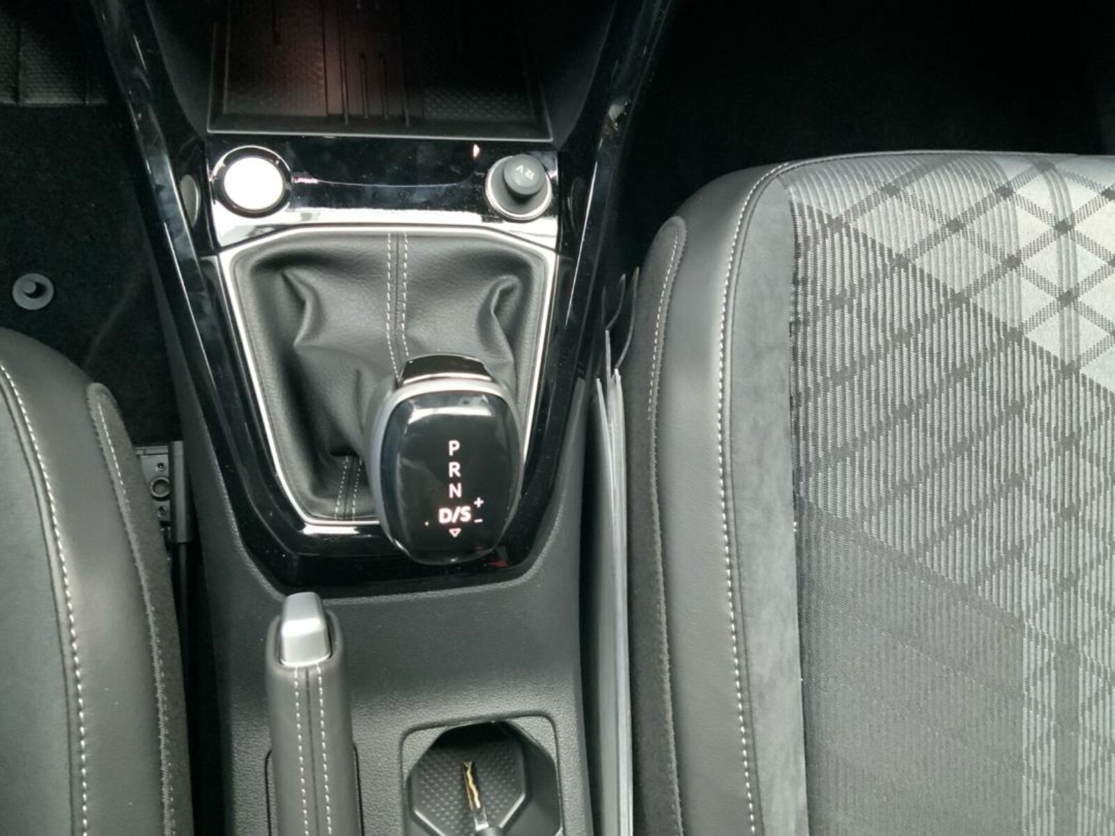 Volkswagen T-Cross – Bild 15