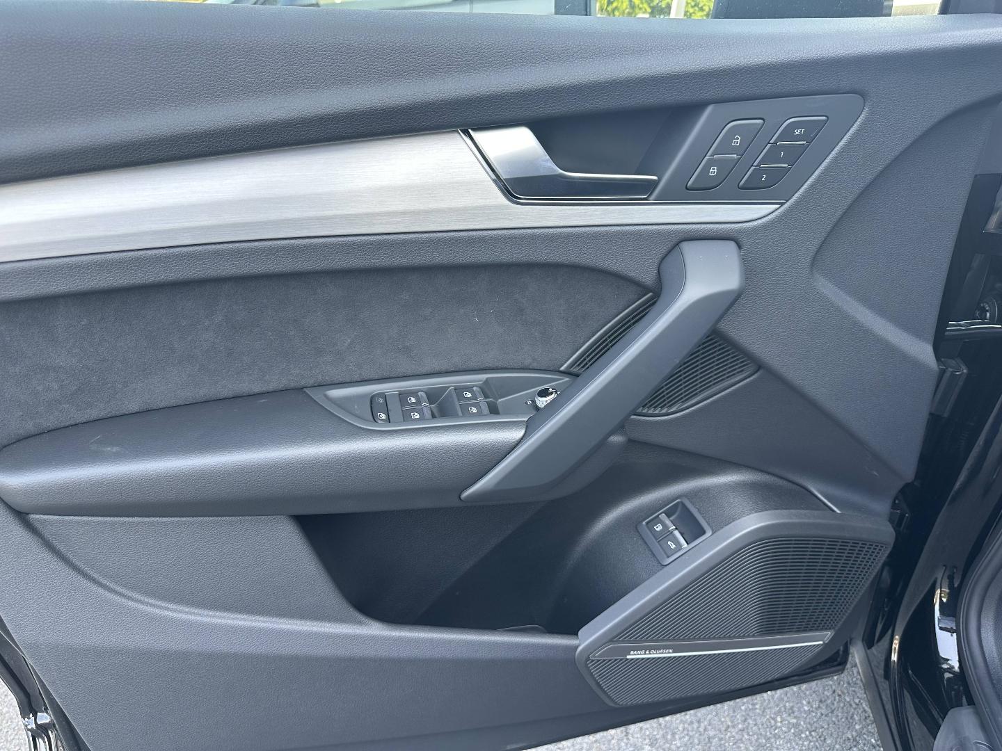 Image about Audi Q5 Sportback TFSI e S line 50 TFSI e Hybride rechargeable quattro220(299)kW(ch)S tronic