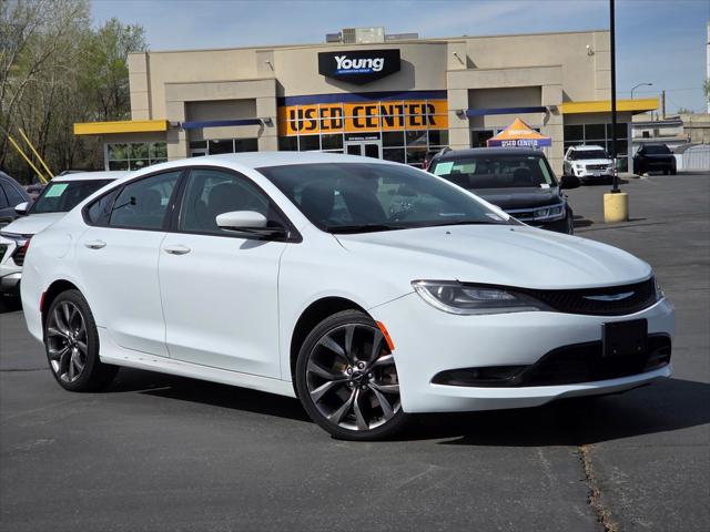 2016 Chrysler 200