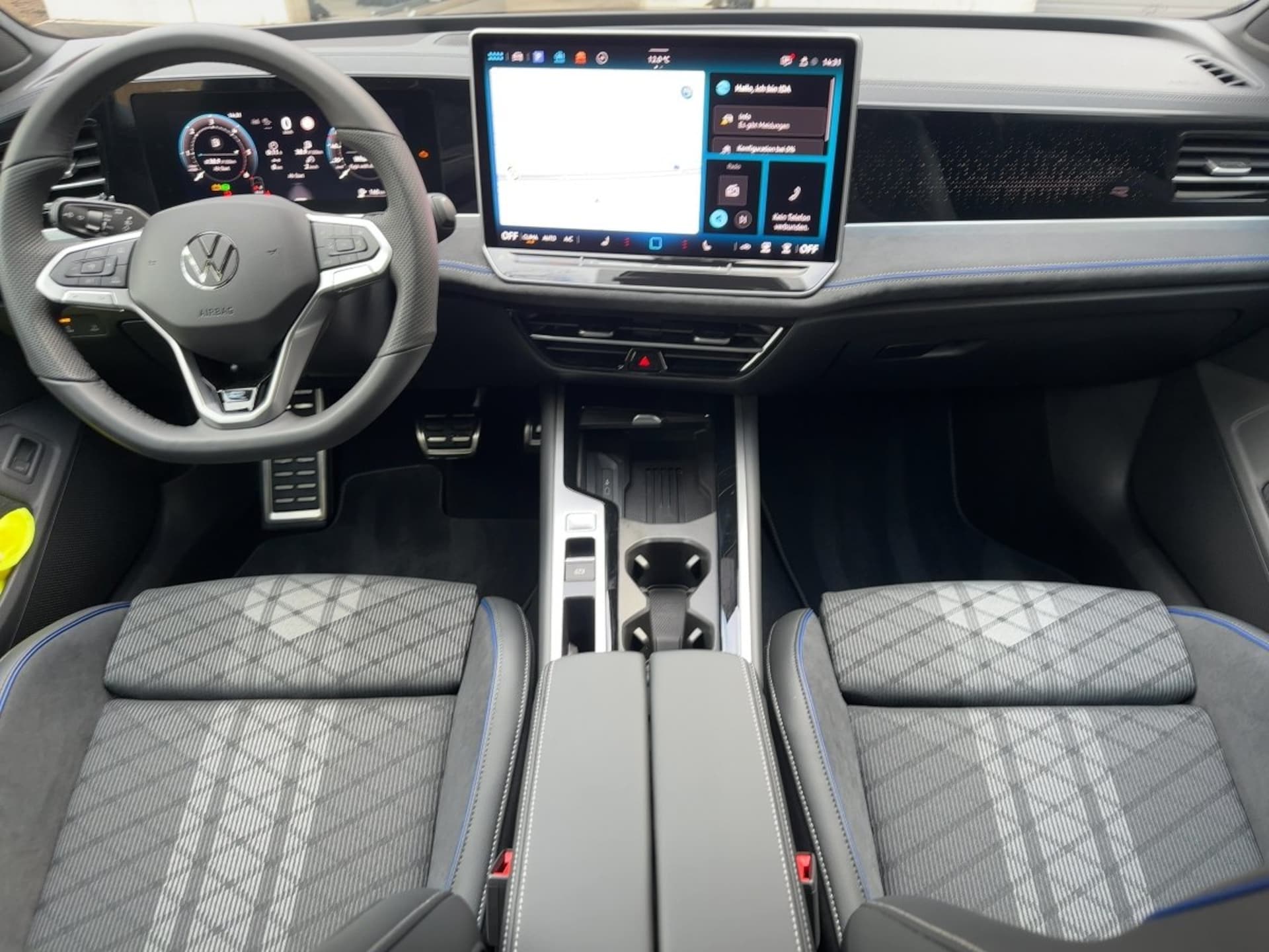 Volkswagen Passat R-Line