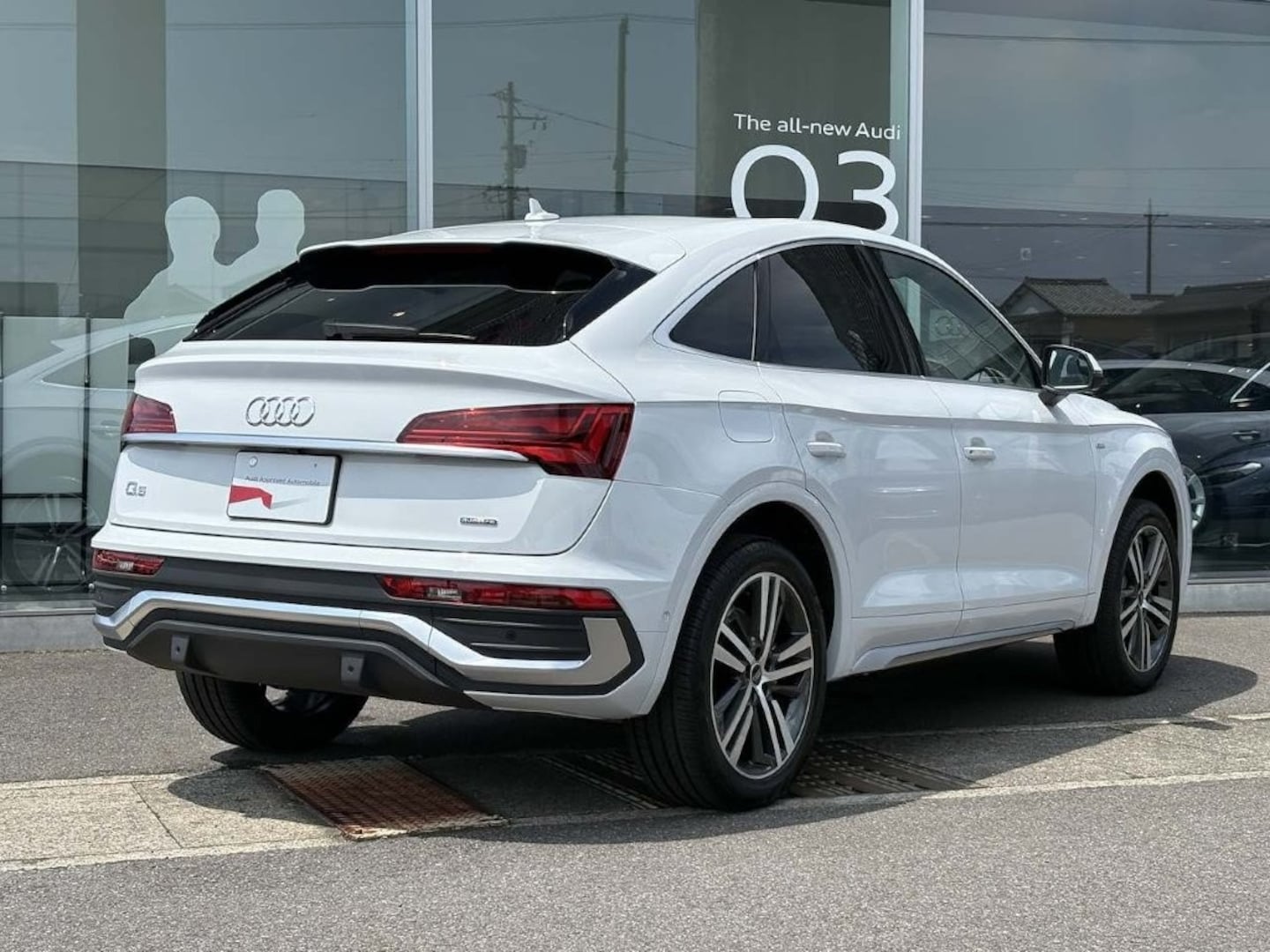 Audi Q5 Sportback 40 TDI quattro S line 150(204) kW(PS) S tronic for more details contact your dealer