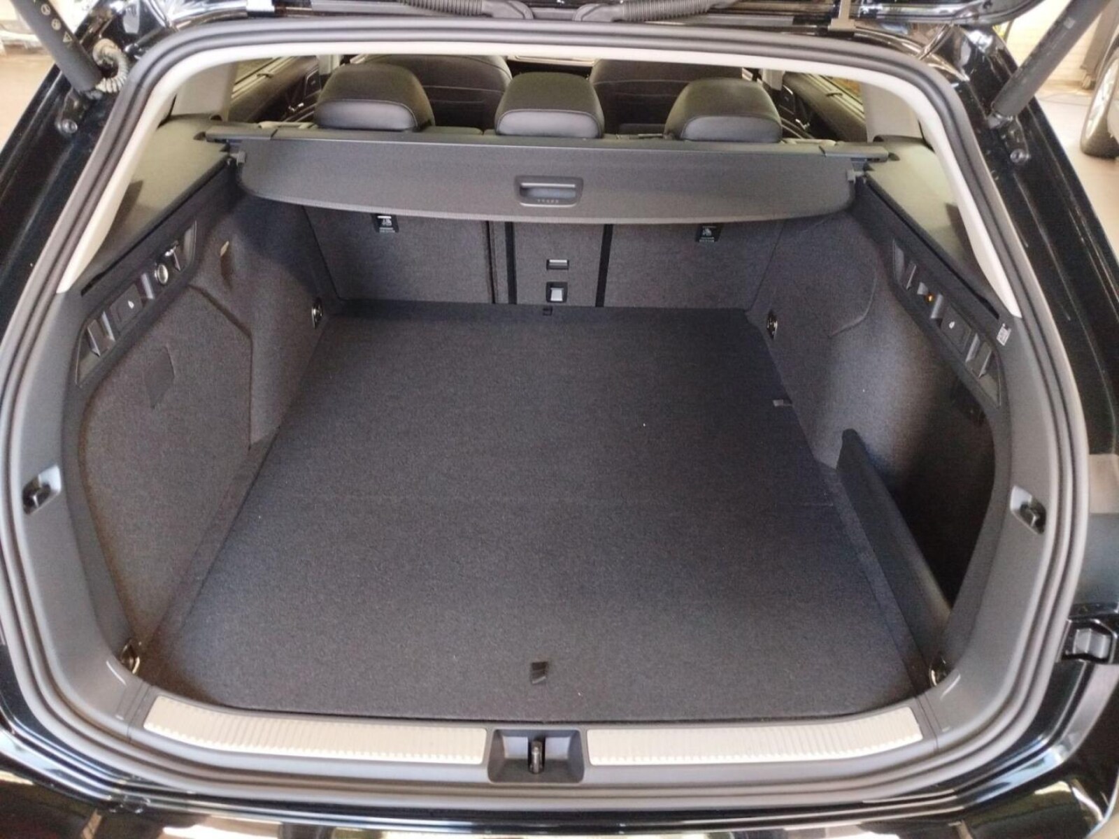 Volkswagen Passat – Bild 6