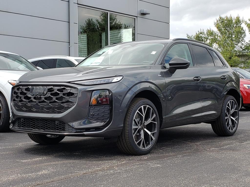 2026 Audi Q3 S line quattro's photo