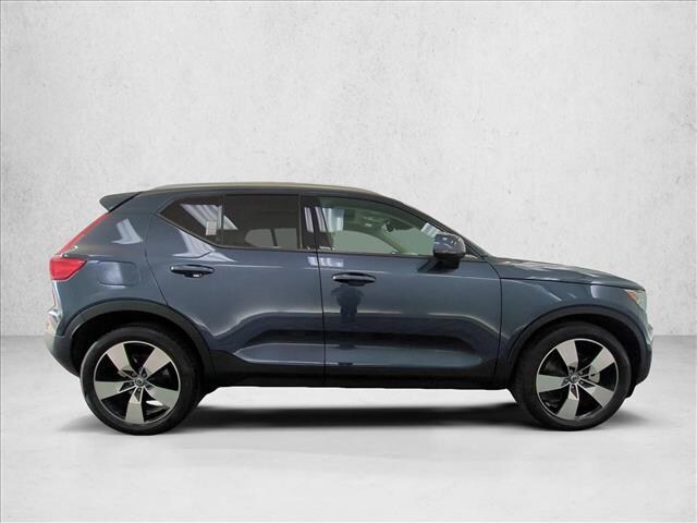 2021 Volvo XC40