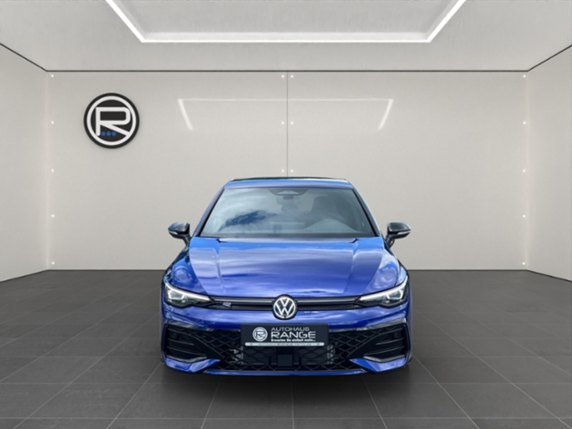 Volkswagen Golf R-Line