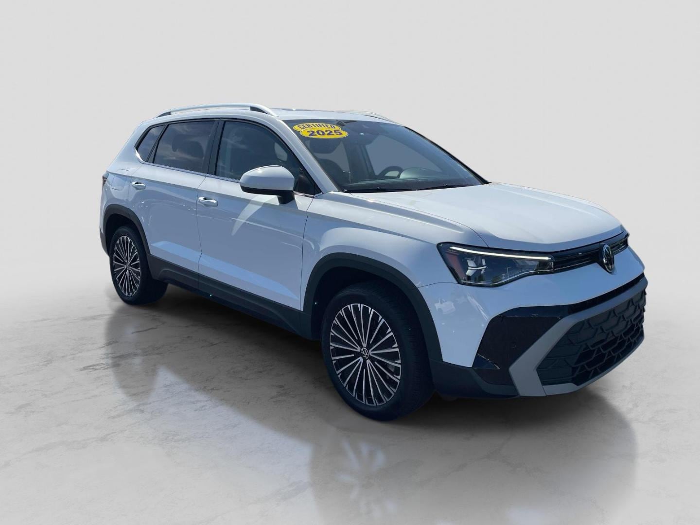 2025 Volkswagen Taos 1.5T SE's photo