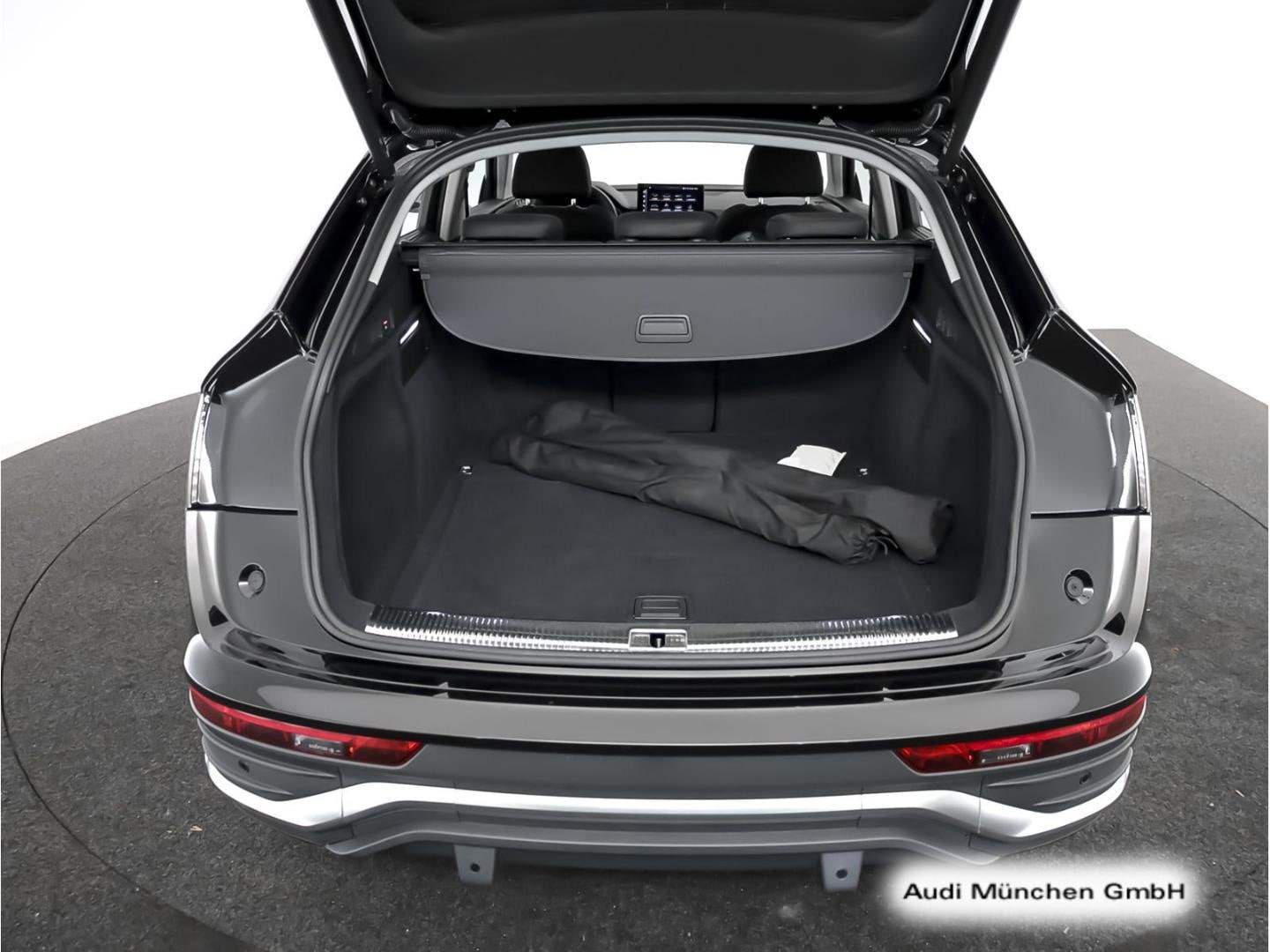 Bild über Audi Q5 Sportback 50 TDI quattro tiptronic - für weitere Informationen kontaktieren Sie den Audi Partner