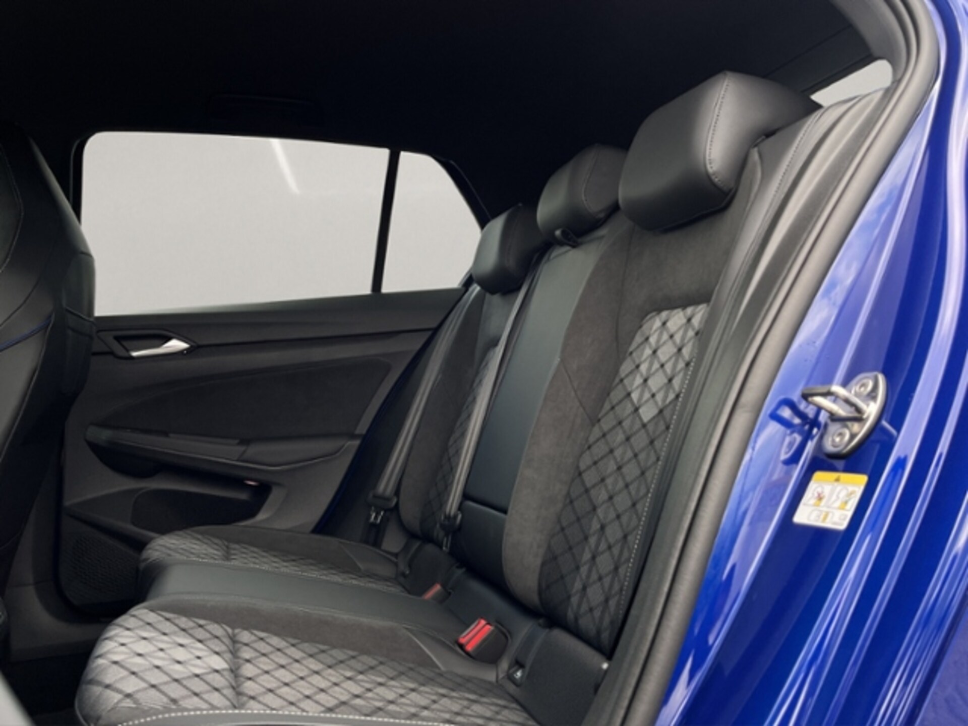 Volkswagen Golf R-Line