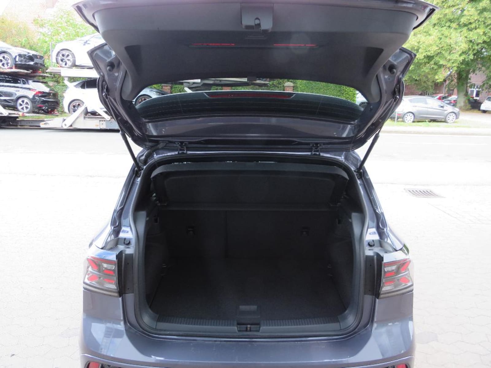 Volkswagen T-Cross – Bild 8
