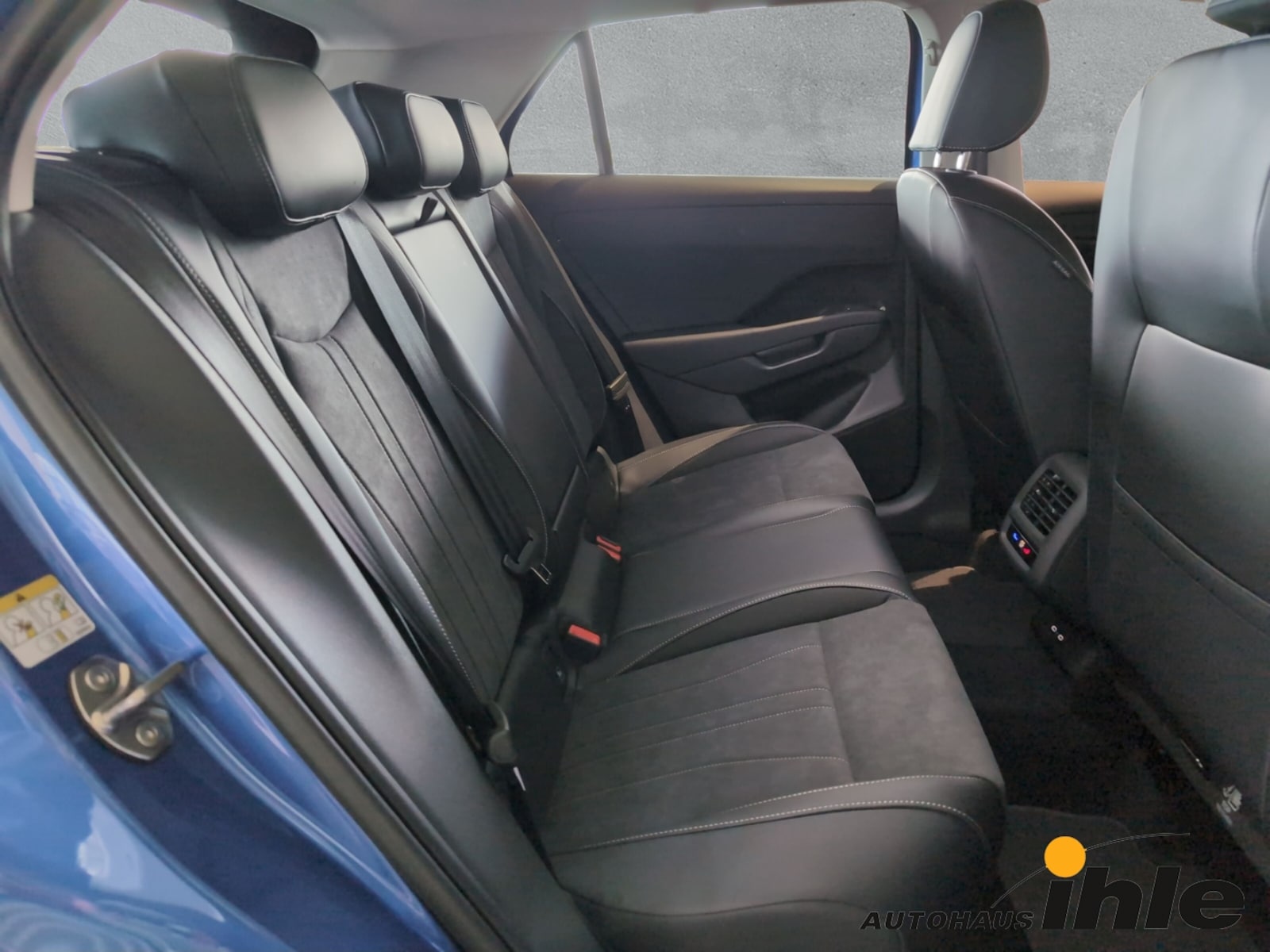 Volkswagen T-Roc – Bild 7