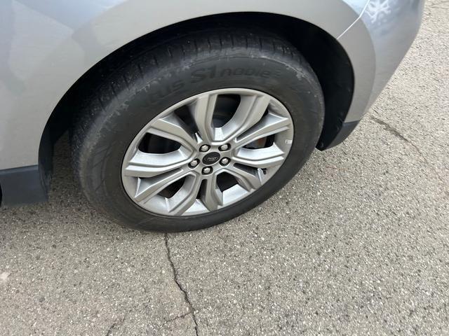 2024 Ford Edge Titanium - Photo 27