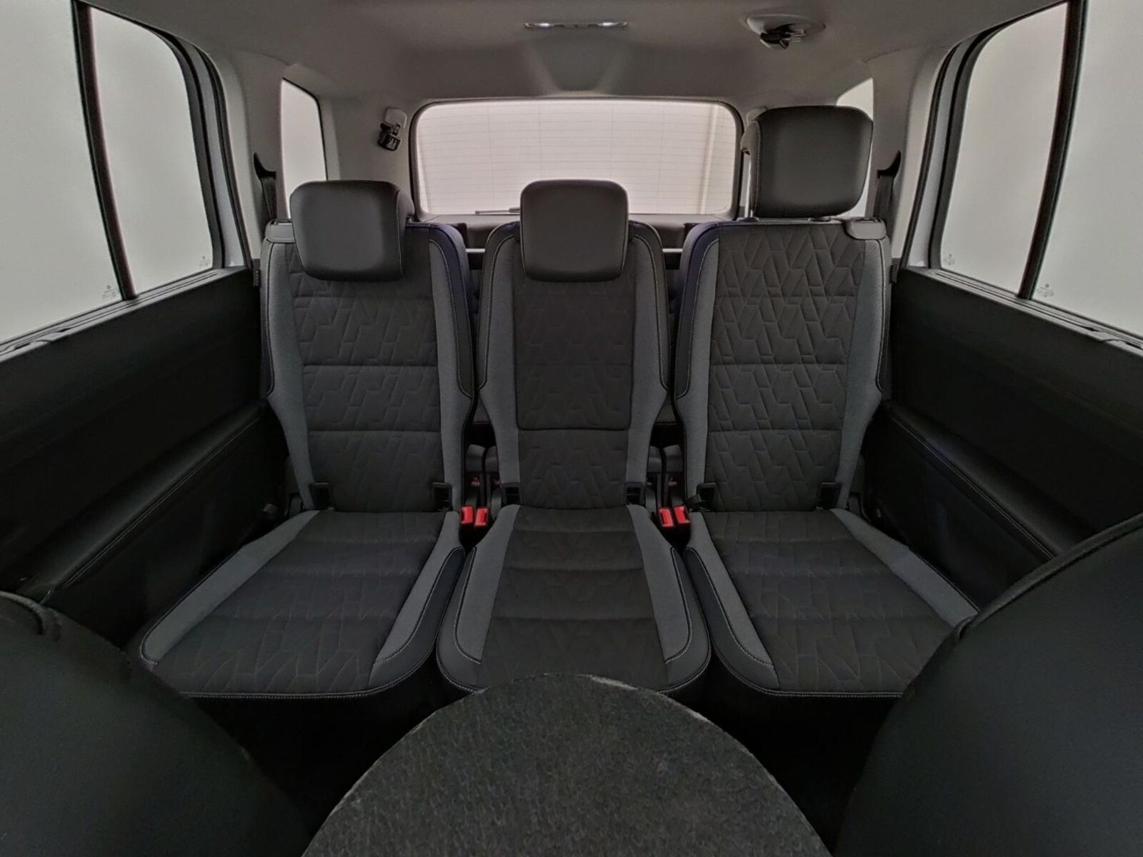 Volkswagen Touran – Bild 16