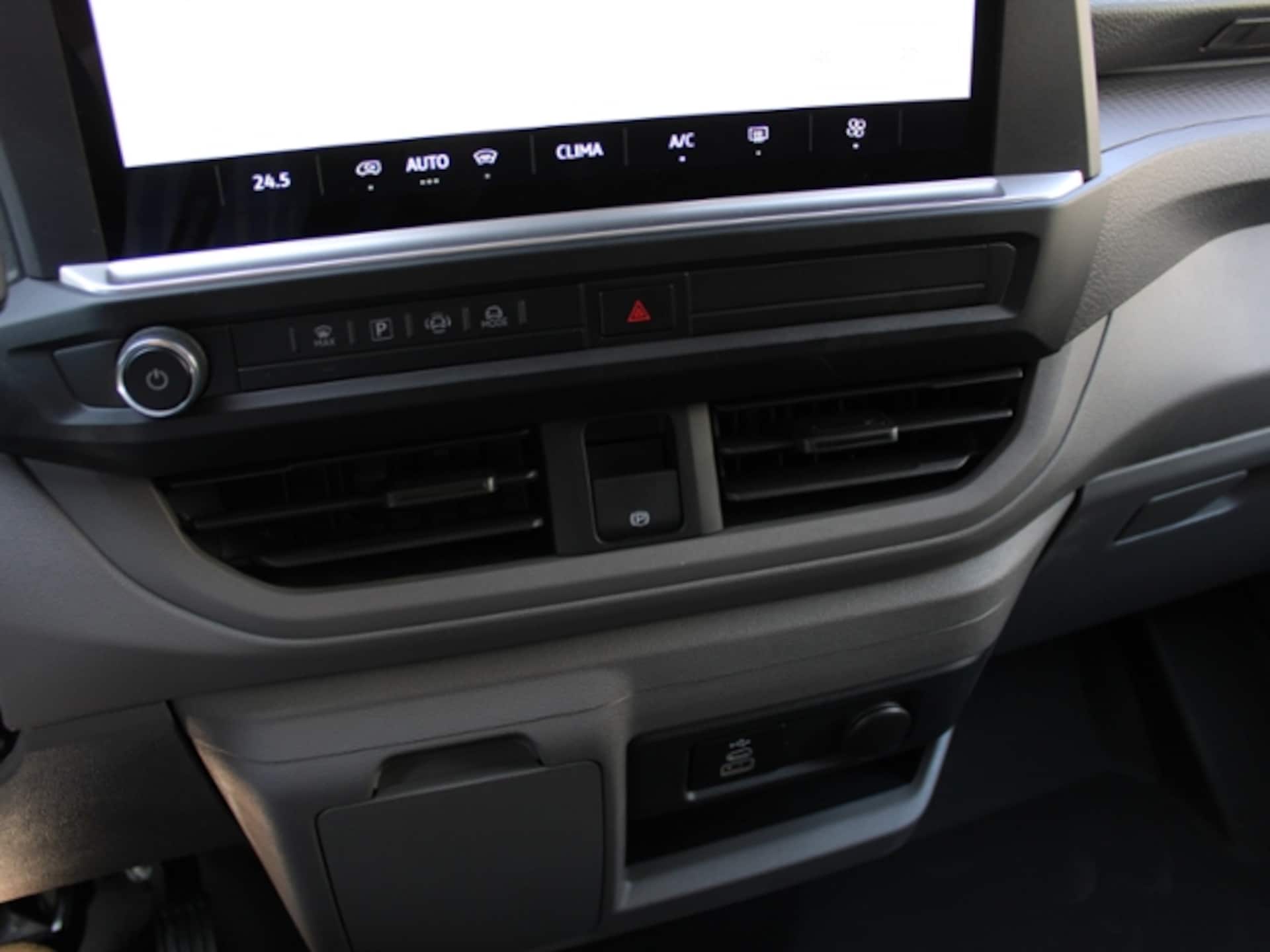 Volkswagen e-Caravelle