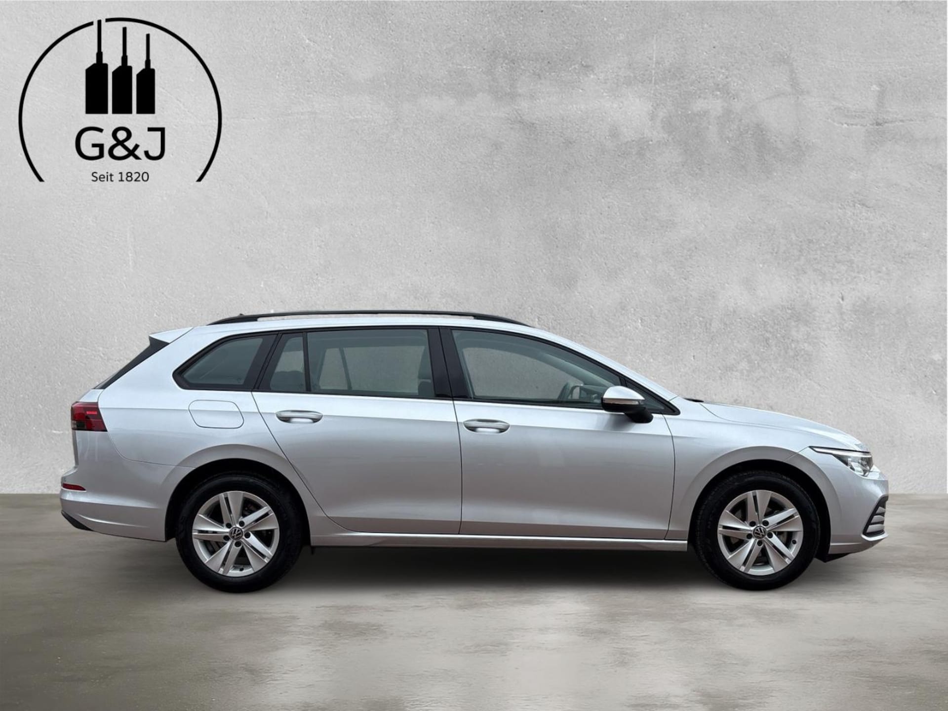 Volkswagen Golf Variant Life