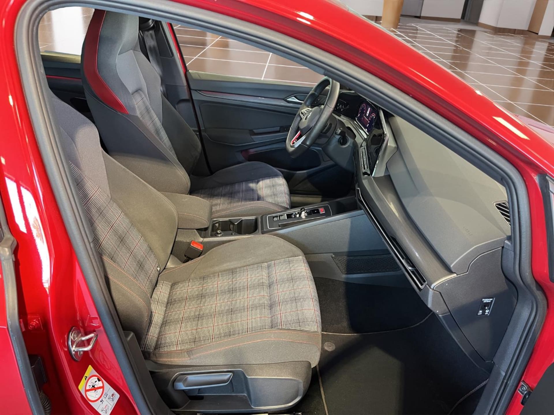 Volkswagen Golf GTI