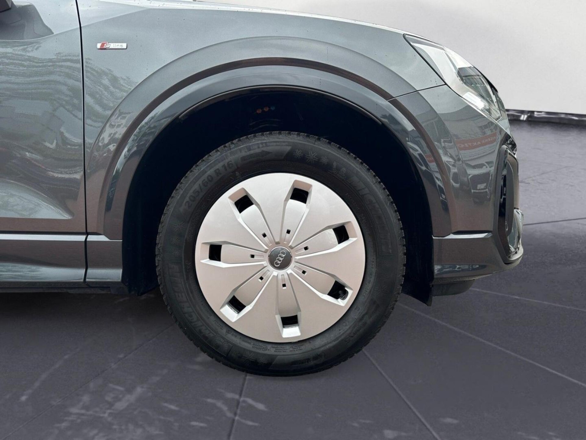 Audi Q2 S line