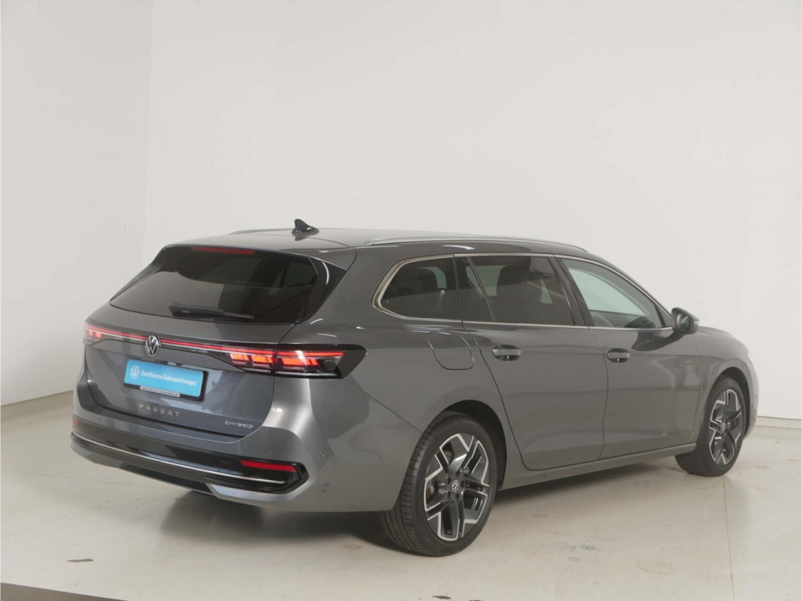 Volkswagen Passat – Bild 9