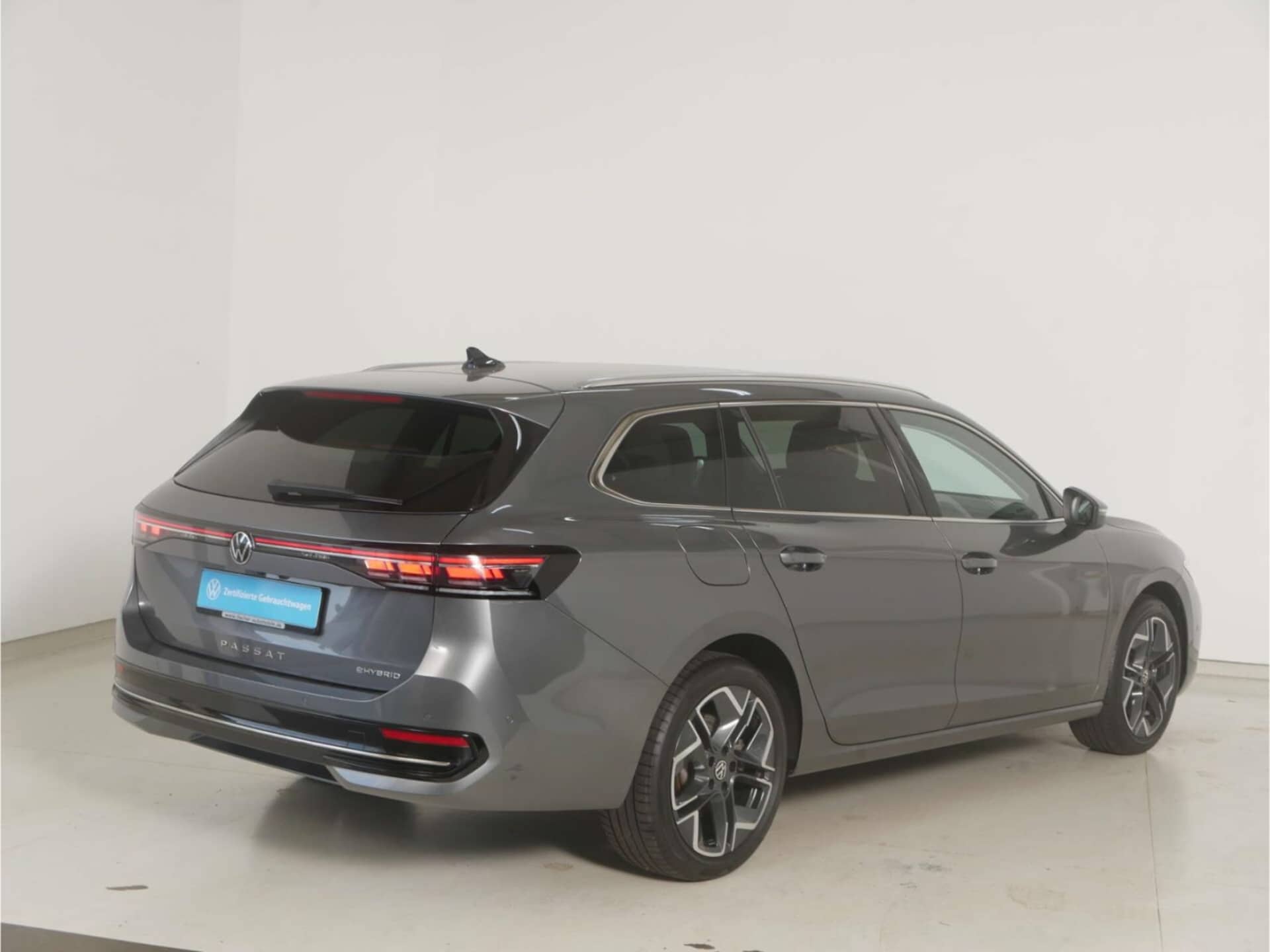 Volkswagen Passat Elegance