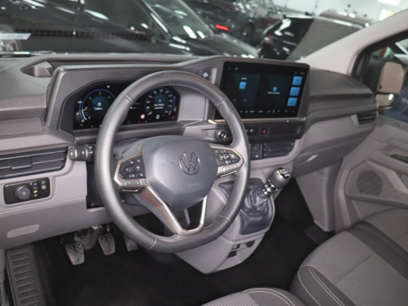 Volkswagen Caravelle – Bild 5