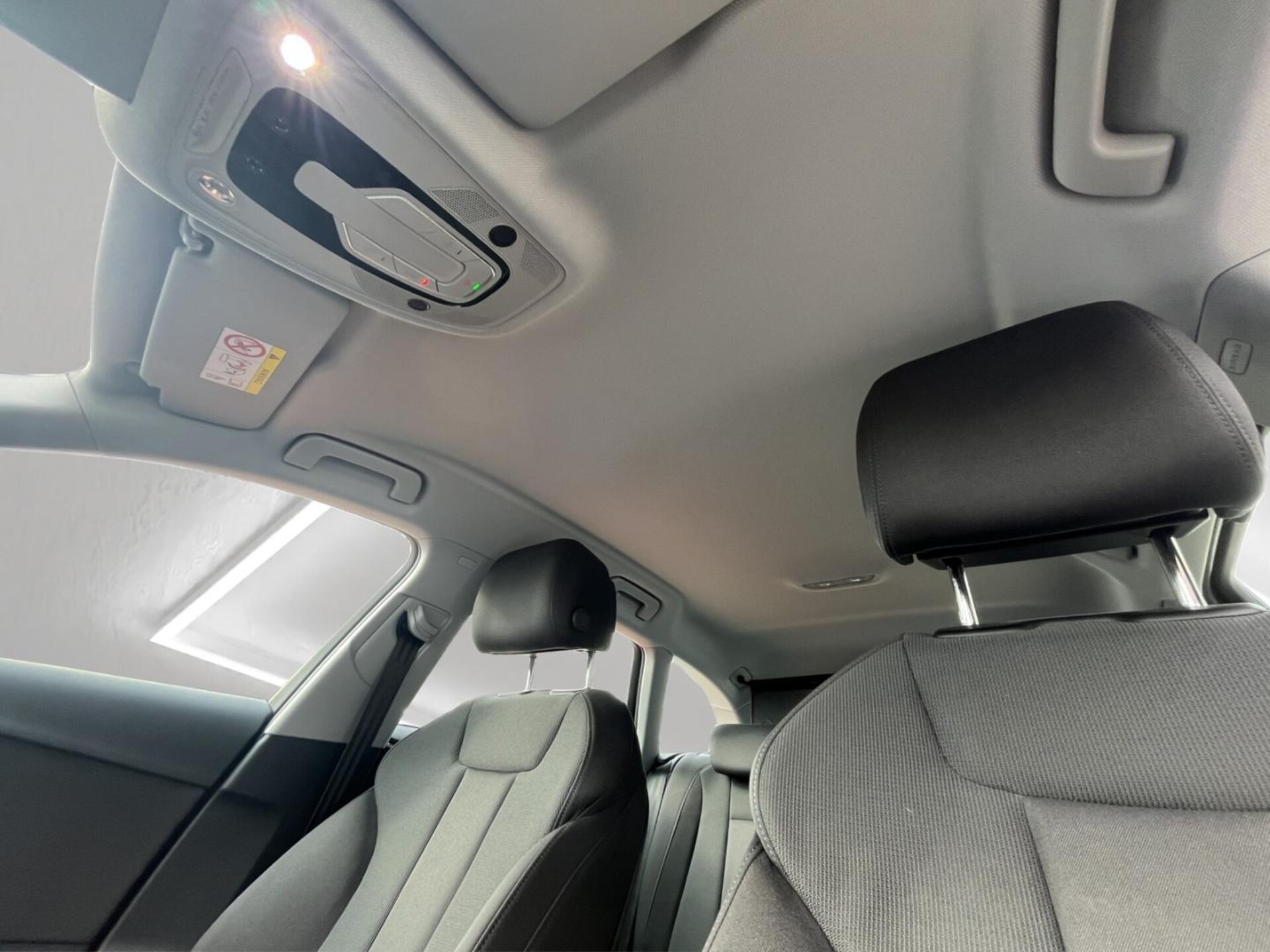 Audi A4 Avant S line