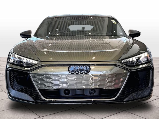 2025 Audi RS e-tron GT performance