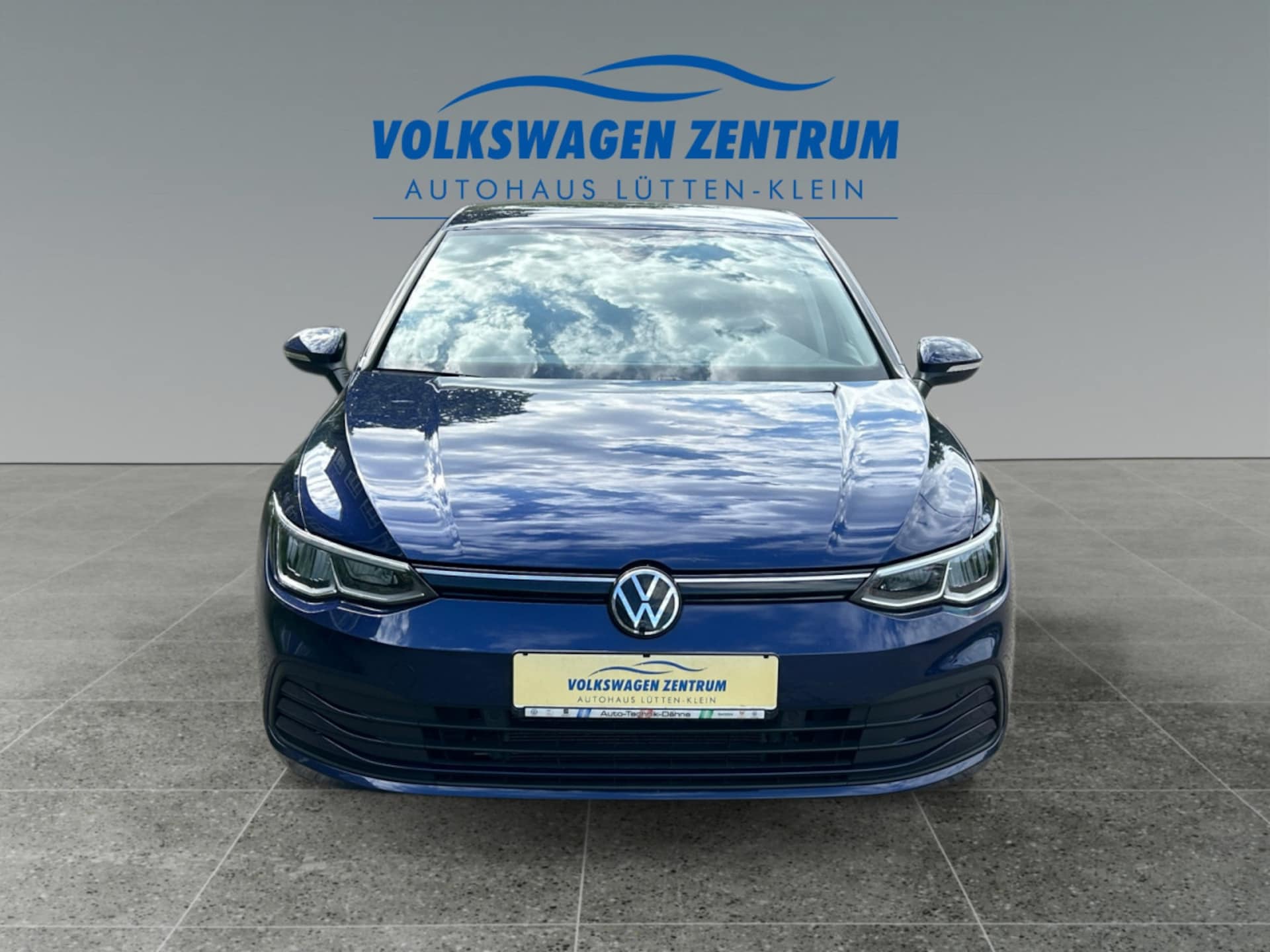 Volkswagen Golf Life