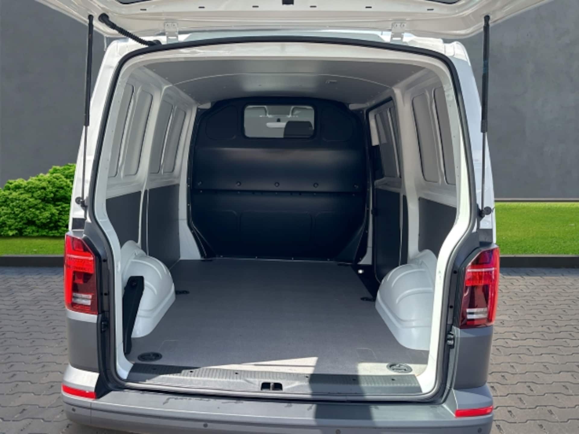 Volkswagen T6.1 Transporter Kasten kurzer Radstand