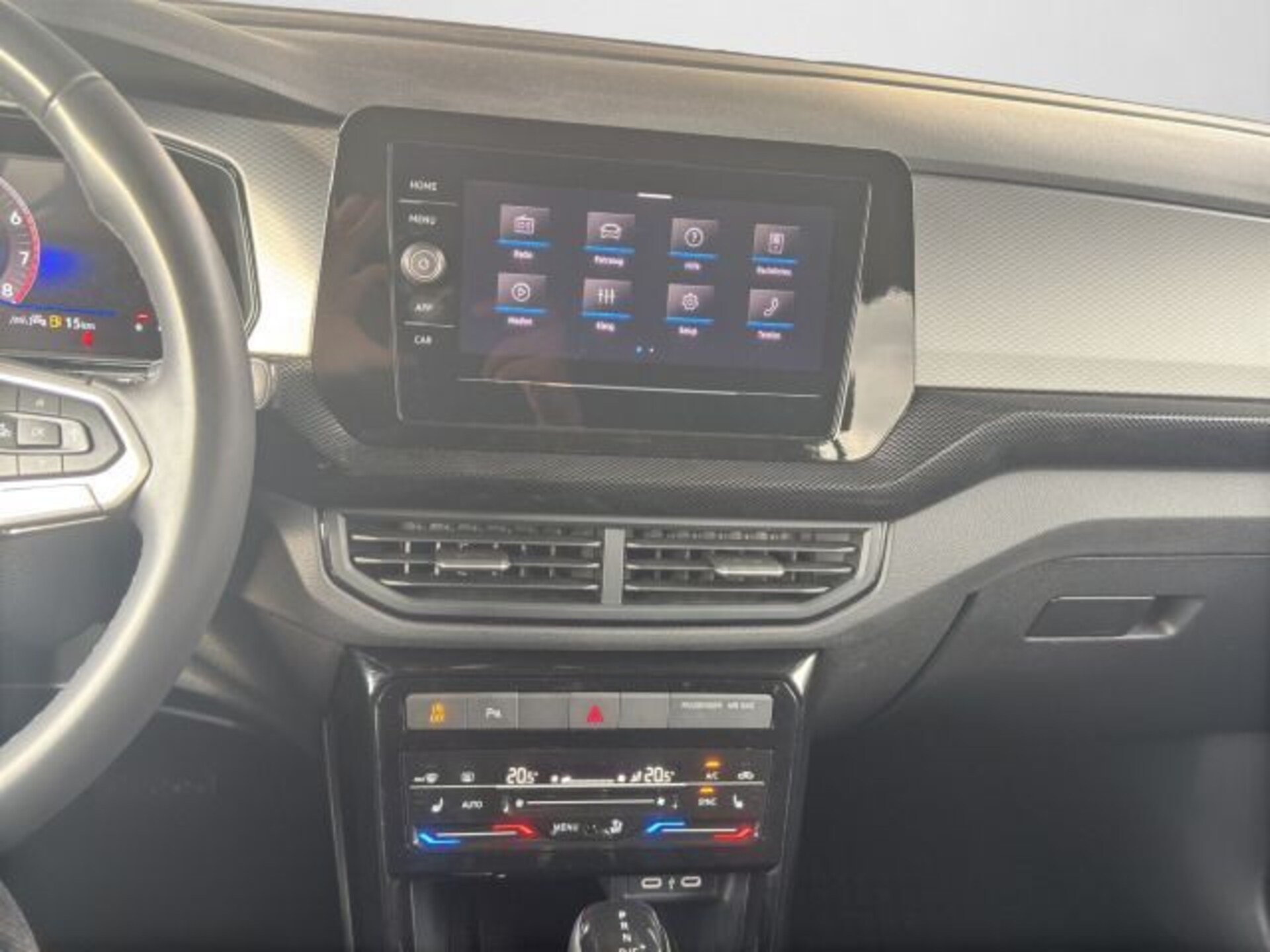 Volkswagen T-Cross Life
