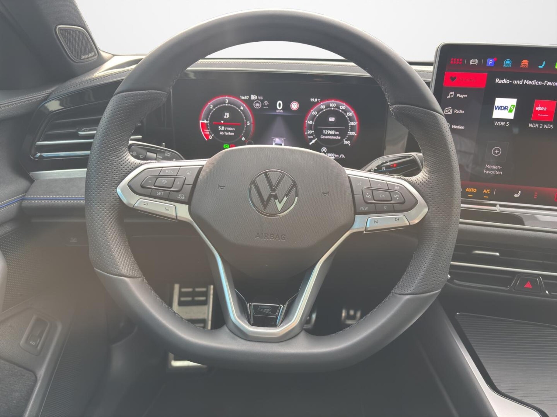 Volkswagen Passat R-Line