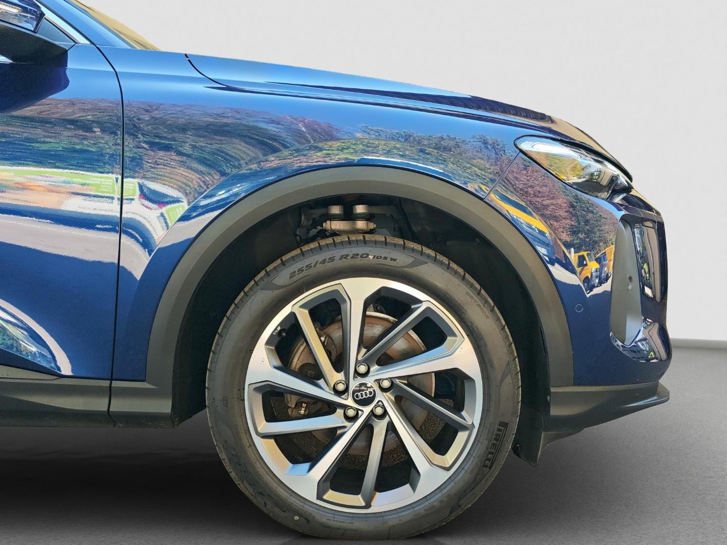 Bild über Audi Q5 SUV TFSI quattro 150 kW S tronic - für weitere Informationen kontaktieren Sie den Audi Partner