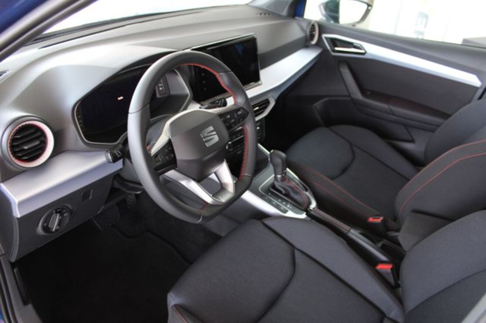 SEAT Arona – Bild 8