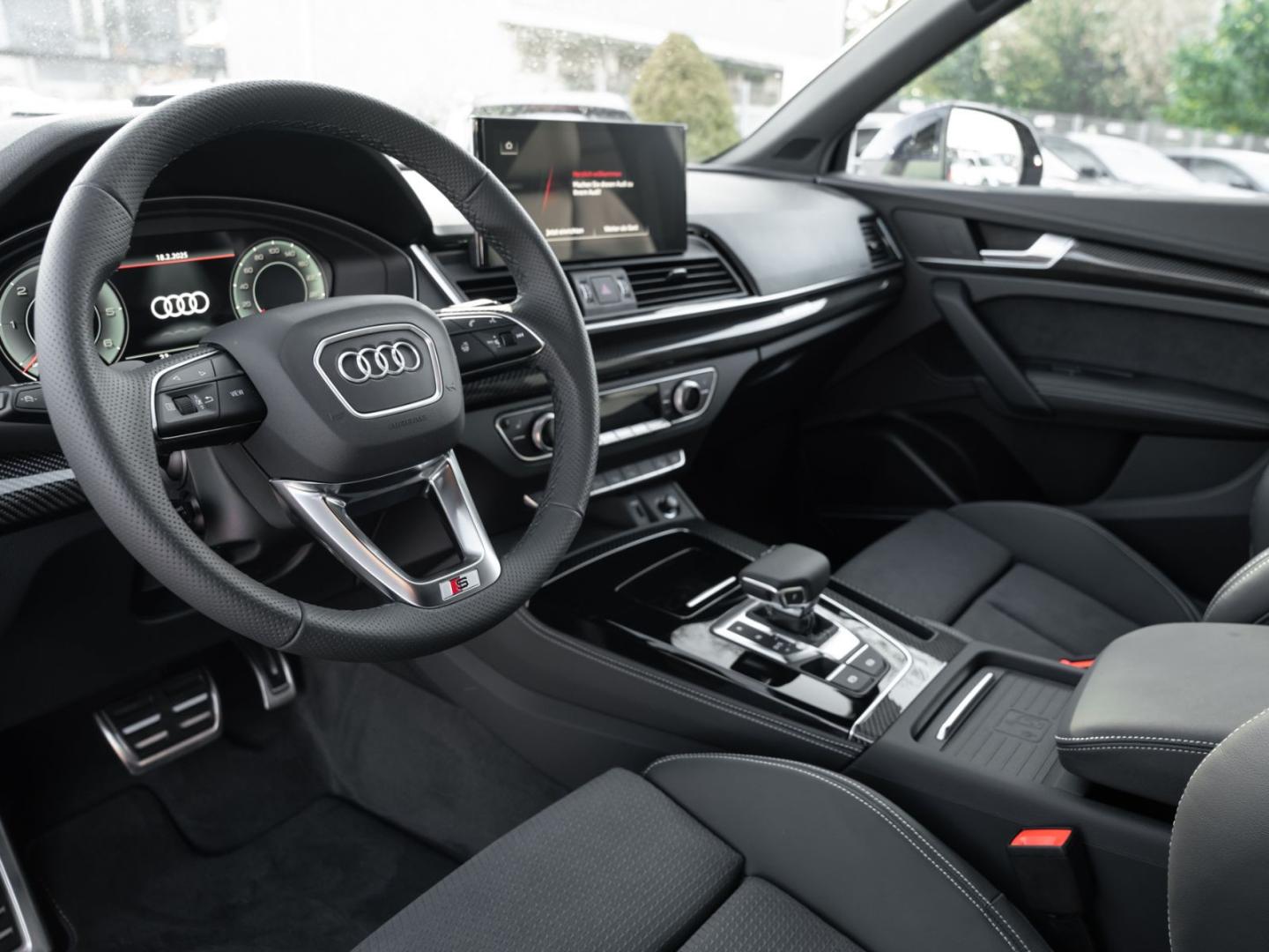 Image about Audi Q5 Sportback 40 TDI quattro S tronic