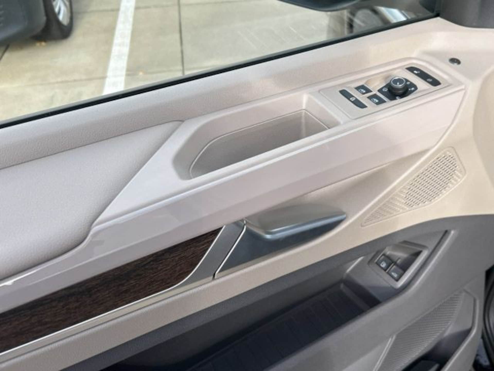 Volkswagen Multivan Style