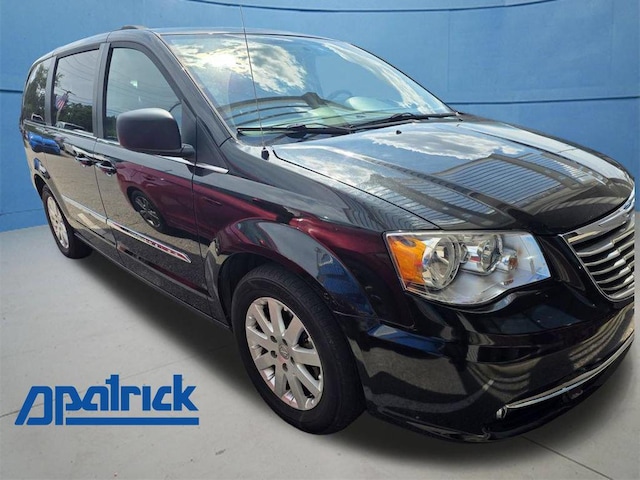 2016 Chrysler Town & Country