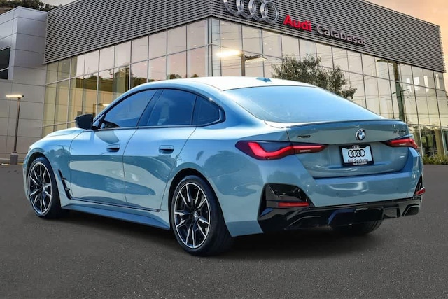 2022 BMW